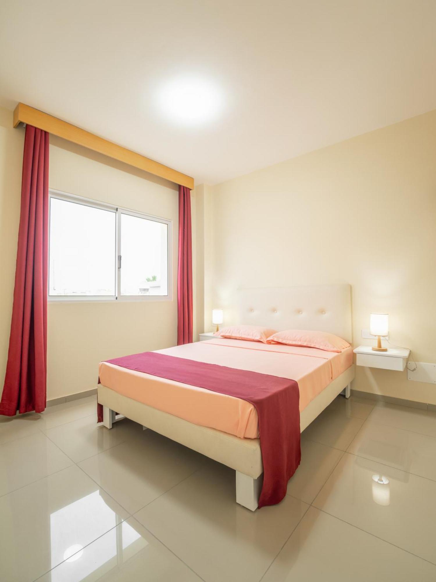 Residencial Liviamilena Santa Maria Apartment Luaran gambar